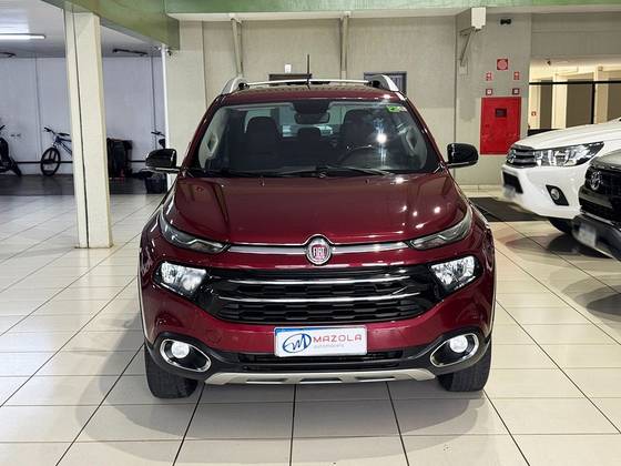 FIAT TORO 2.0 16V TURBO DIESEL VOLCANO 4WD AT9 FIAT TORO 2.0 16V TURBO DIESEL VOLCANO 4WD AT9